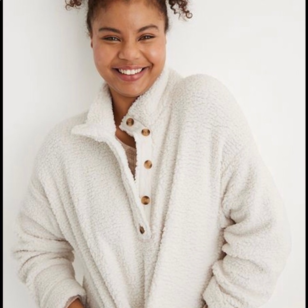 Aerie Cloud Sherpa Oversized Pullover